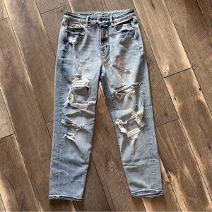 American Eagle Mom Jeans